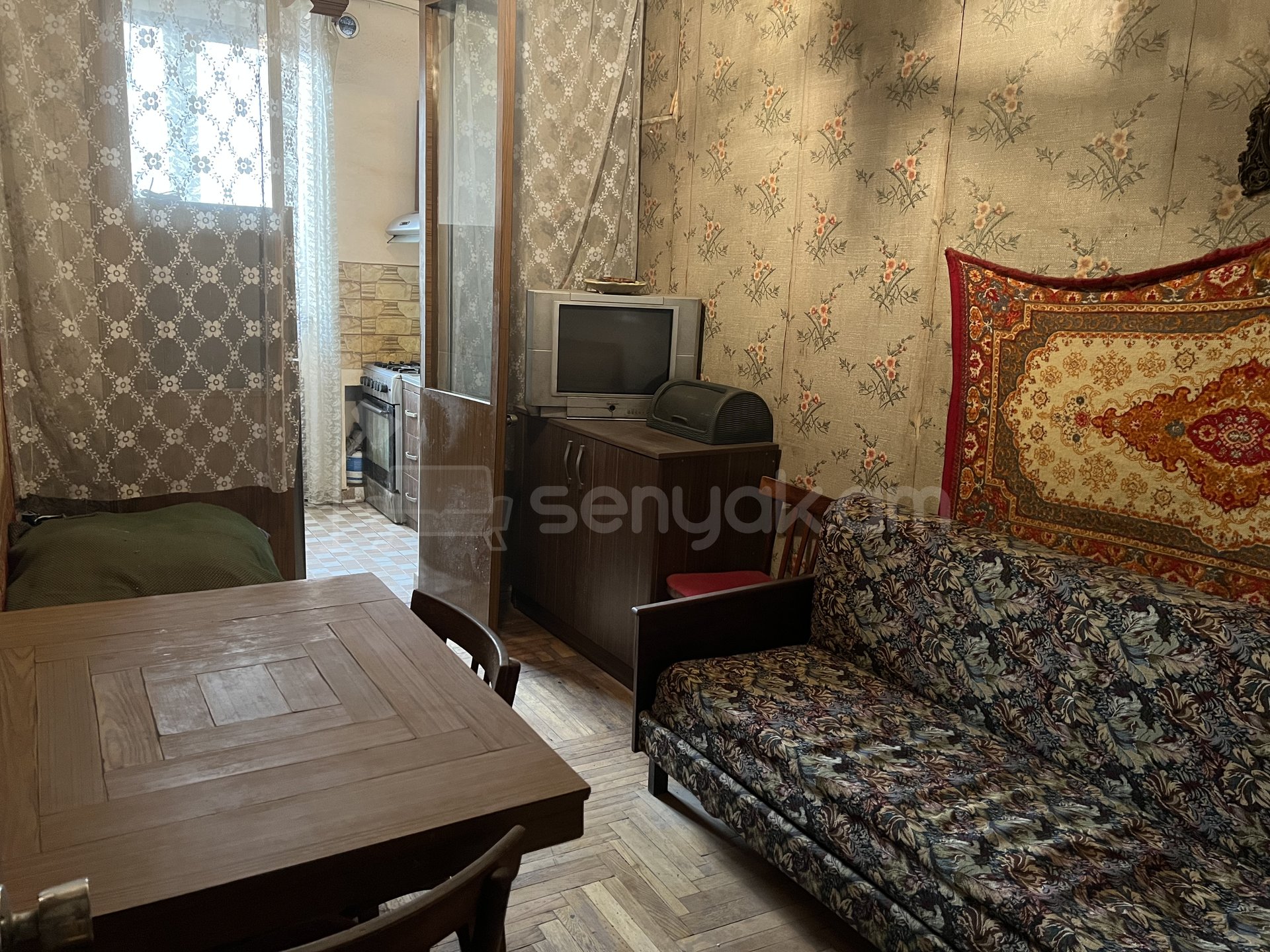 2 Սենյականոց Բնակարան, 63քմ, 3/9 հարկ, Նորմալ Վիճակում, Կահավորված, Արևկող