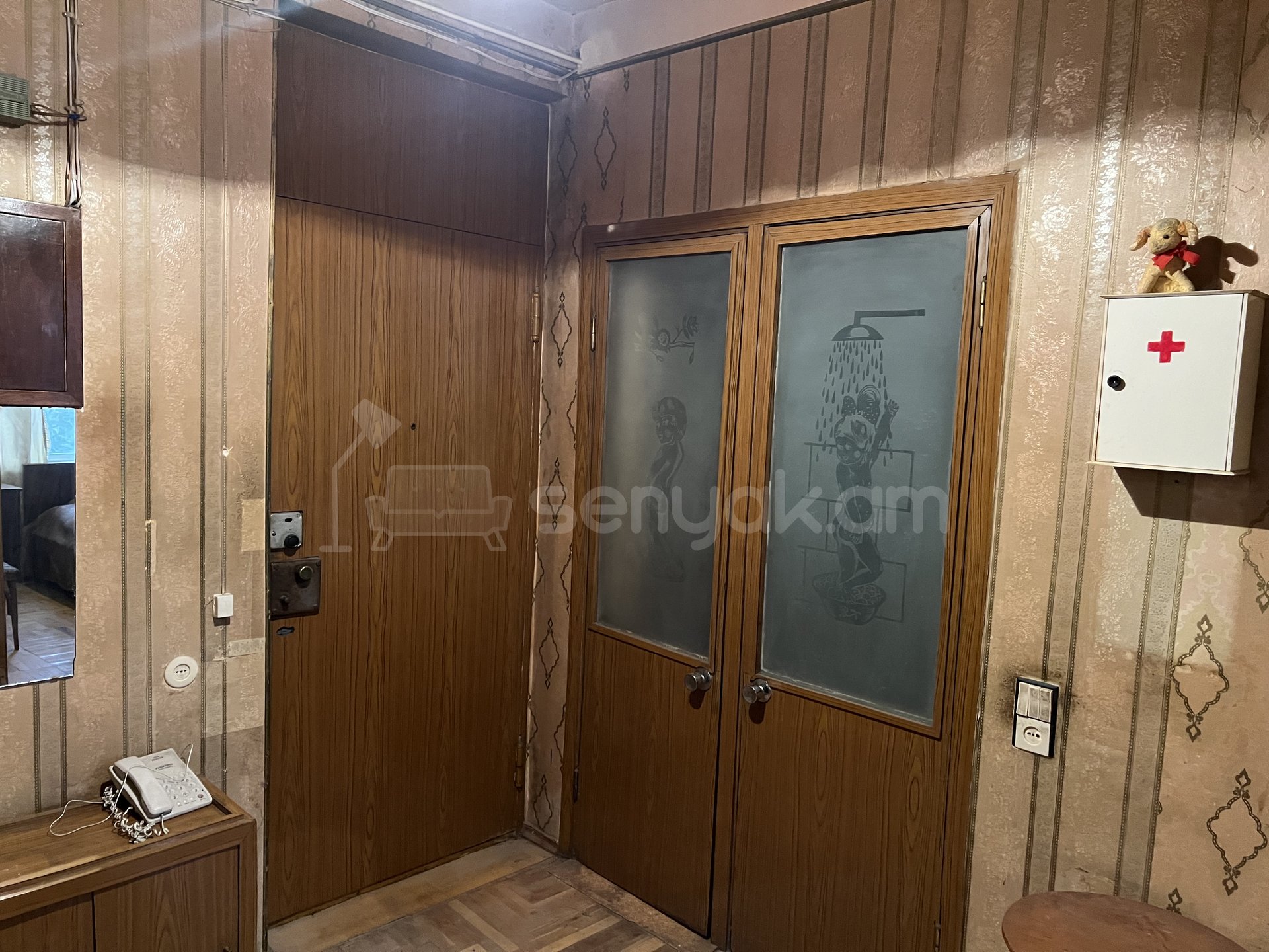 2 Սենյականոց Բնակարան, 63քմ, 3/9 հարկ, Նորմալ Վիճակում, Կահավորված, Արևկող