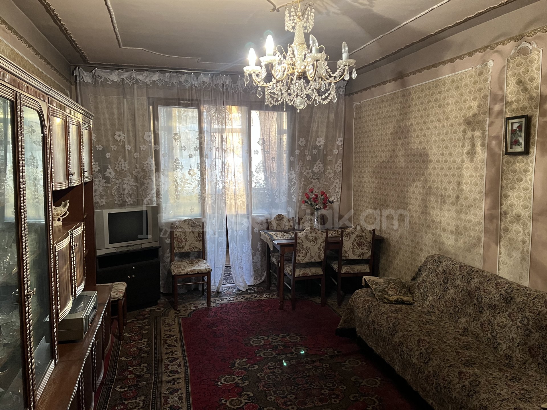 2 Սենյականոց Բնակարան, 63քմ, 3/9 հարկ, Նորմալ Վիճակում, Կահավորված, Արևկող