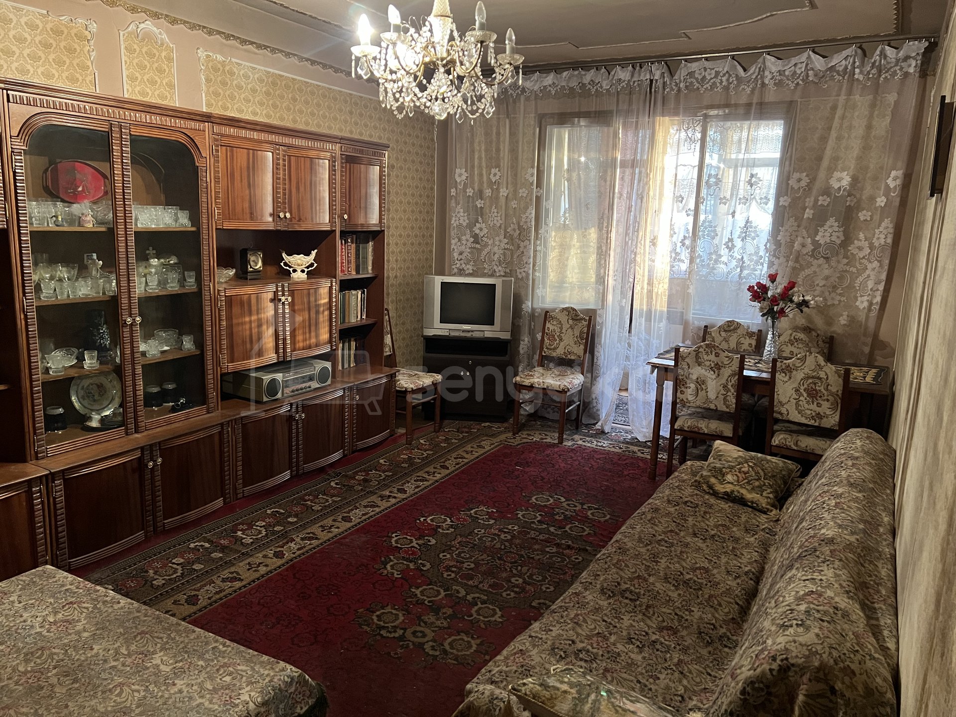 2 Սենյականոց Բնակարան, 63քմ, 3/9 հարկ, Նորմալ Վիճակում, Կահավորված, Արևկող