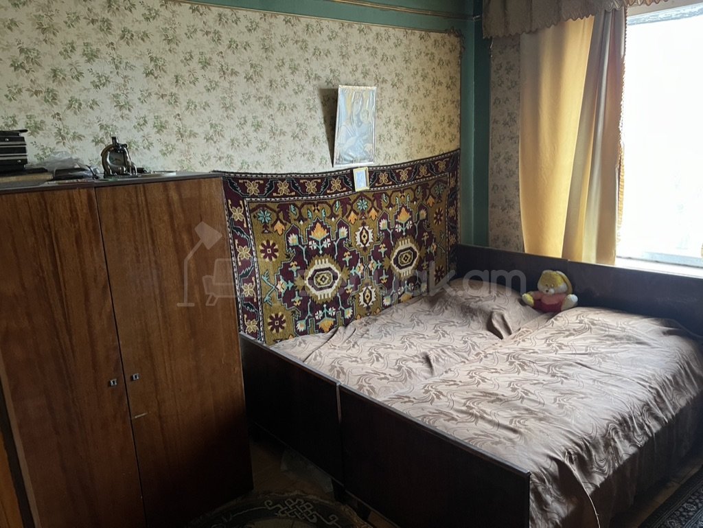 2 Սենյականոց Բնակարան, 63քմ, 3/9 հարկ, Նորմալ Վիճակում, Կահավորված, Արևկող