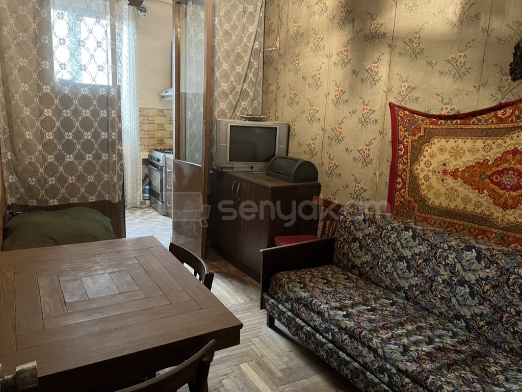 2 Սենյականոց Բնակարան, 63քմ, 3/9 հարկ, Նորմալ Վիճակում, Կահավորված, Արևկող