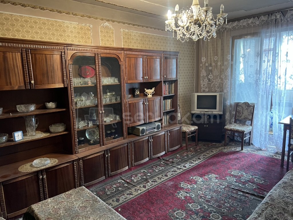 2 Սենյականոց Բնակարան, 63քմ, 3/9 հարկ, Նորմալ Վիճակում, Կահավորված, Արևկող