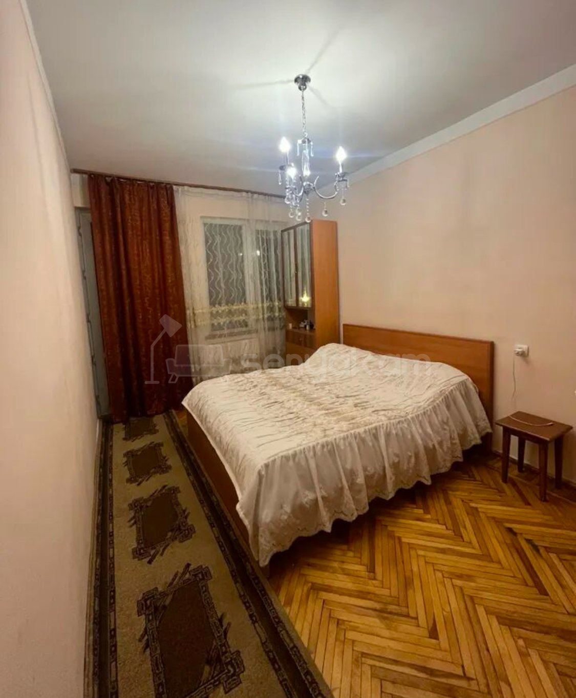 3 Սենյականոց Բնակարան Քարե Շենքում, 70քմ, 4/5 հարկ, Կապիտալ Վերանորոգված, Կահավորված