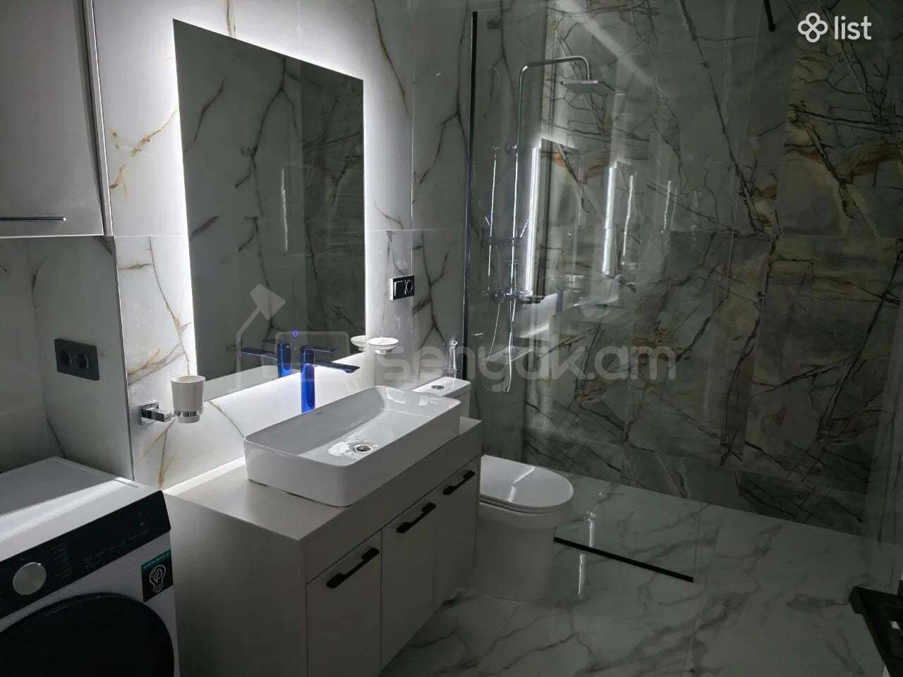 3 Սենյականոց Բնակարան Նորակառույցում, 74քմ, 17/18 հարկ, Դիզայներական Վերանորոգված