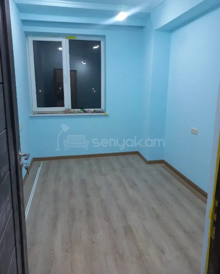 3 Սենյականոց Բնակարան Քարե Շենքում, 53քմ, 4/7 հարկ, Կապիտալ Վերանորոգված