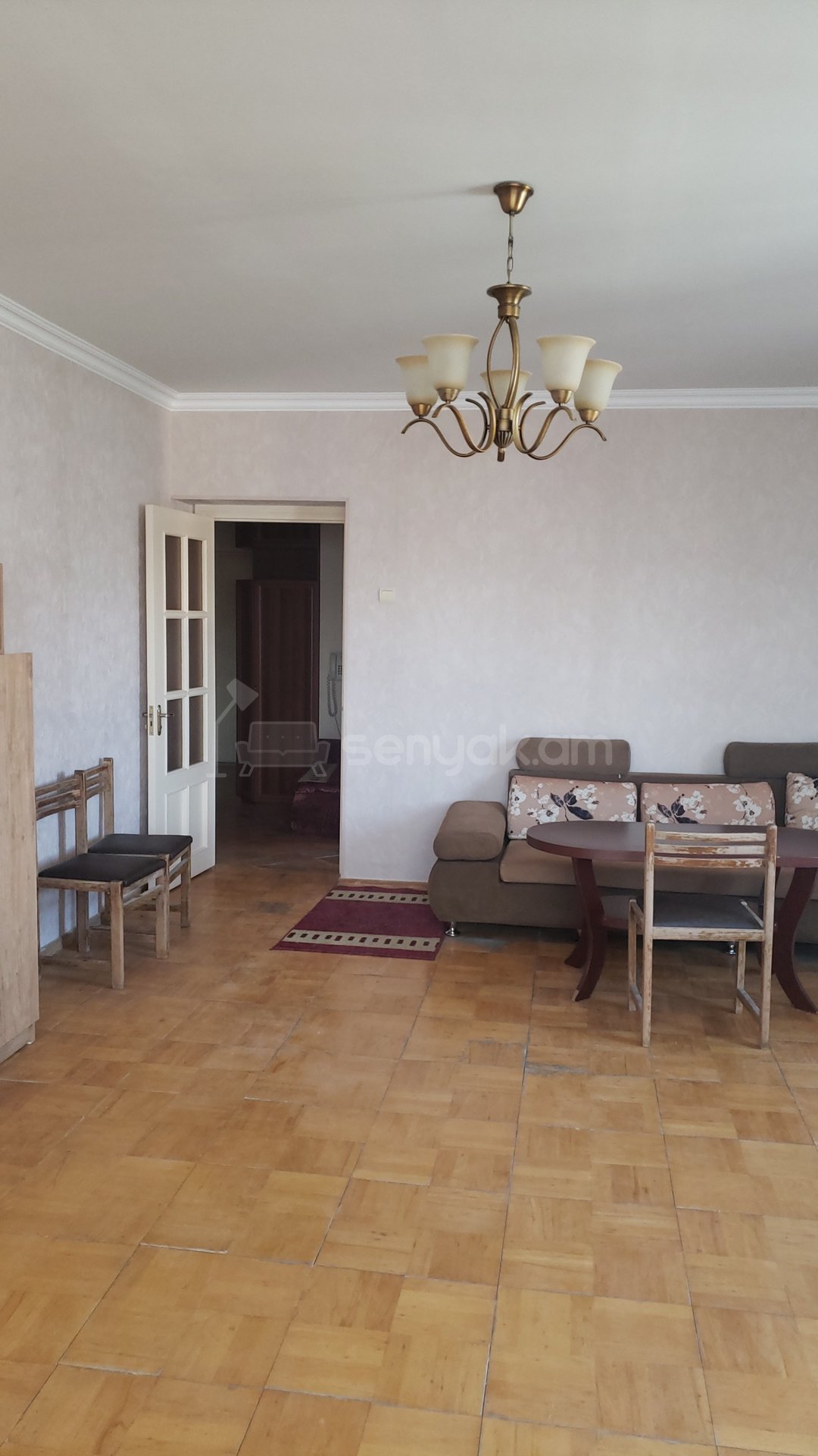2 Սենյականոց Բնակարան Քարե Շենքում, 75քմ, 11/13 հարկ, Նորմալ Վիճակում, Մասամբ Կահավորված, Արևկող