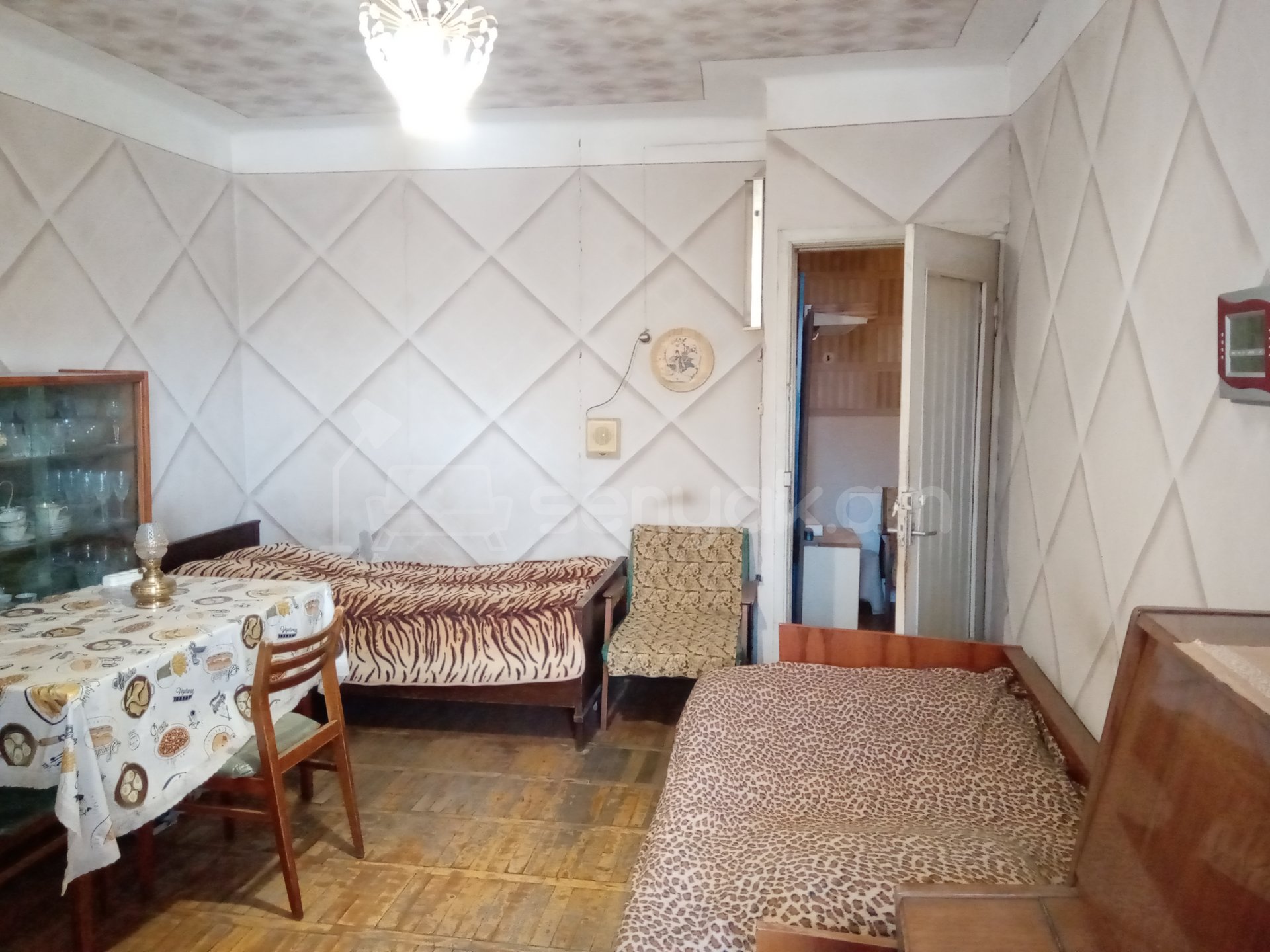 Սենյակ 20քմ, 4/5 հարկ, Կահավորված