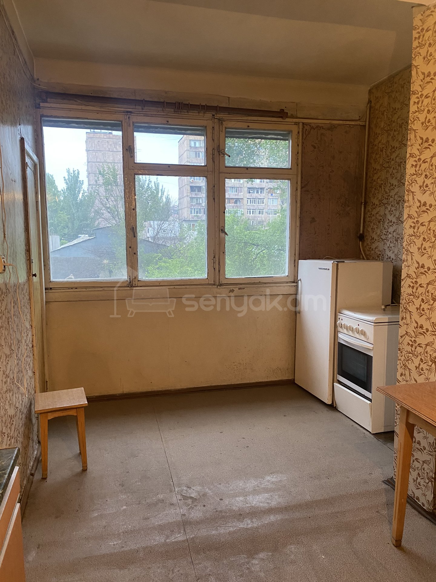 4 Սենյականոց Բնակարան, 92քմ, 3/9 հարկ, Կոսմետիկ Վերանորոգված