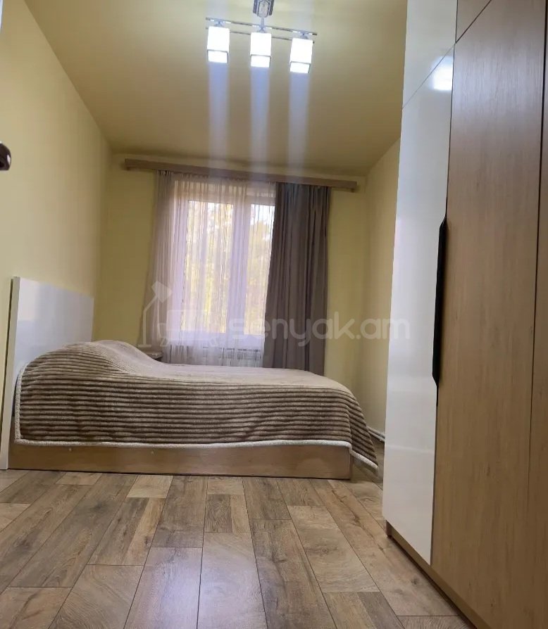 2 Սենյականոց Բնակարան, 65քմ, 3/4 հարկ, Կապիտալ Վերանորոգված, Կահավորված, Արևկող