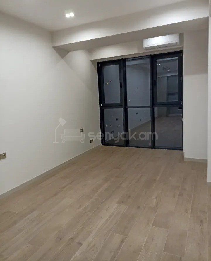 1 Սենյականոց Բնակարան Նորակառույցում, 43քմ, 10/20 հարկ, Կապիտալ Վերանորոգված