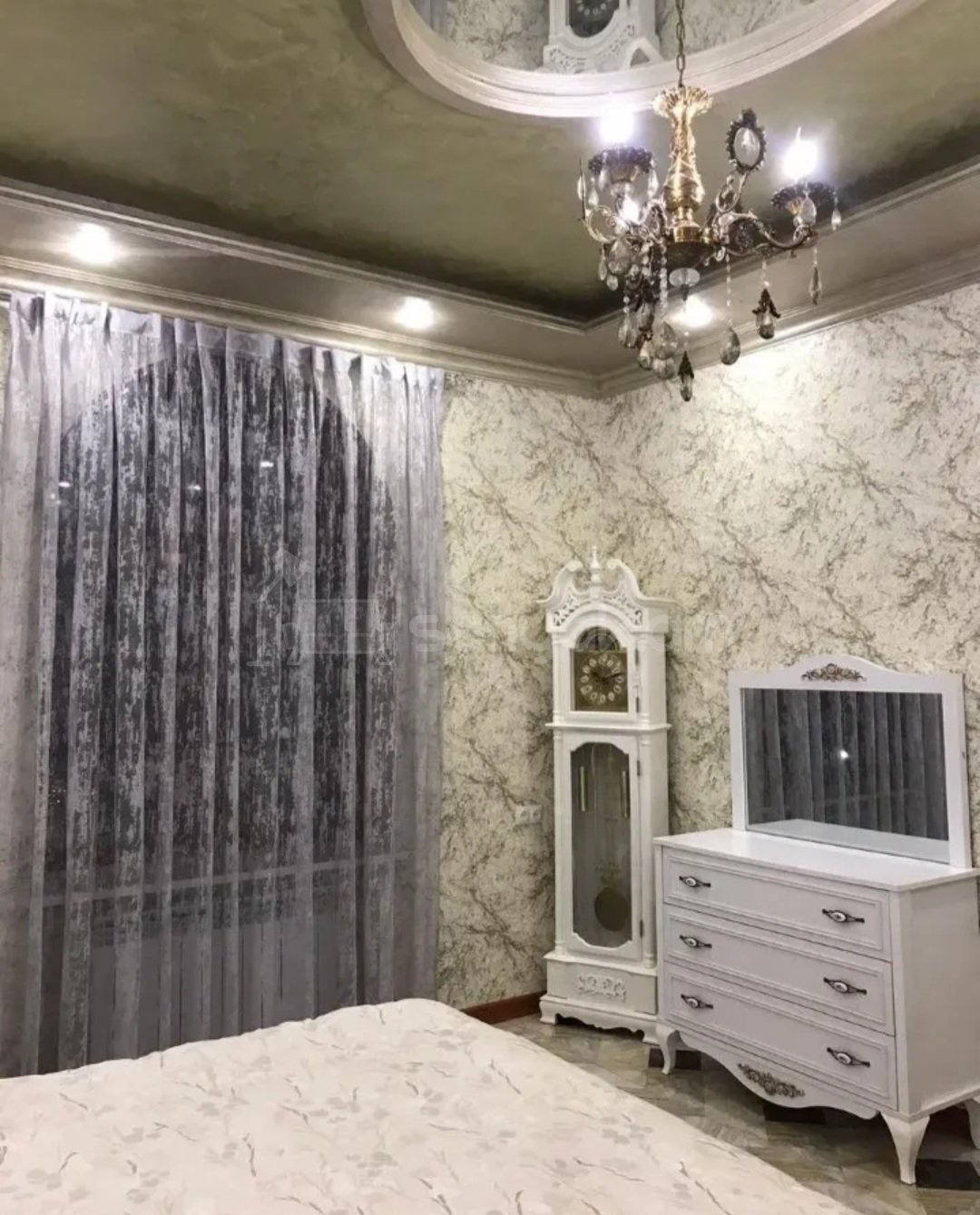 3 Սենյականոց Բնակարան Քարե Շենքում, 100քմ, 3/5 հարկ, Դիզայներական Վերանորոգված, Կահավորված, Արևկող