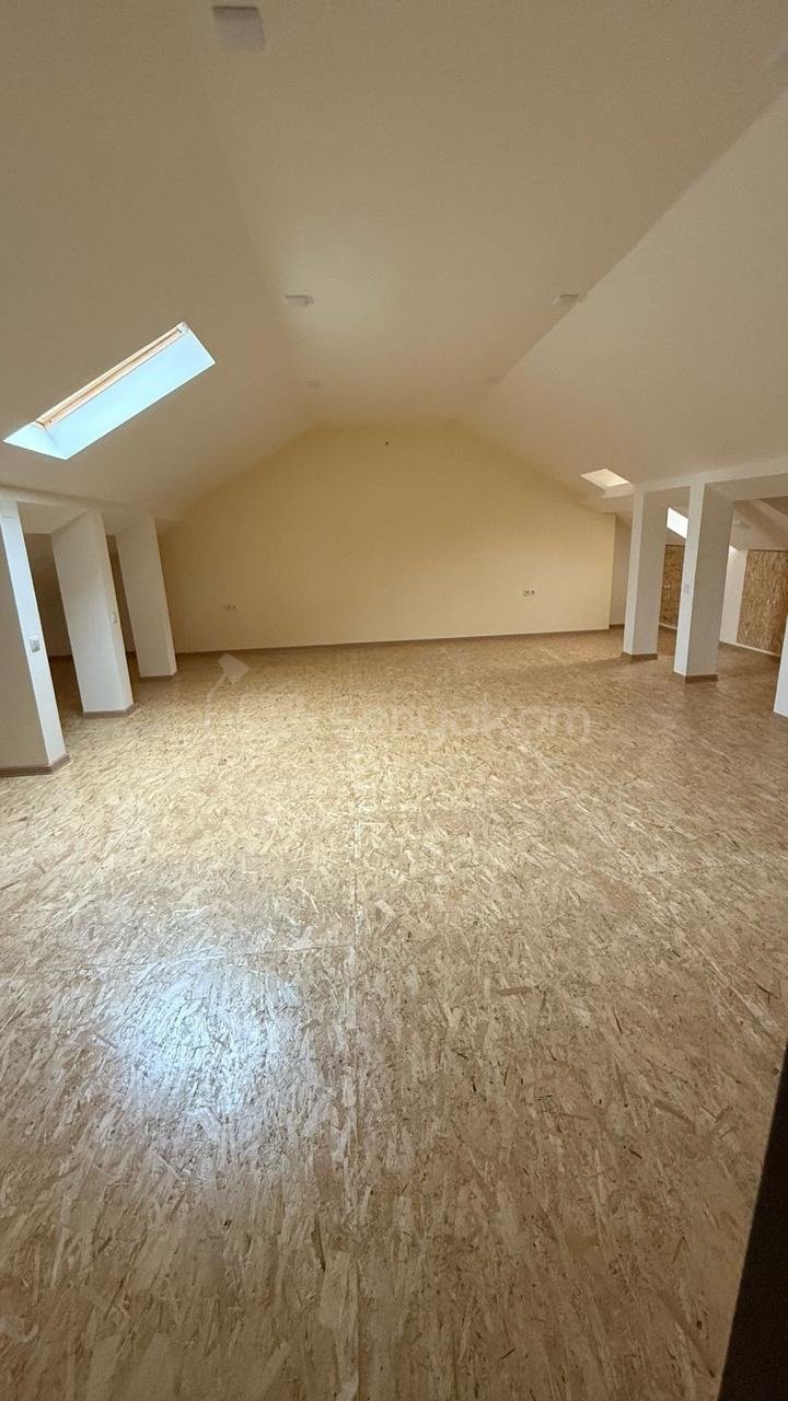 Օֆիսային Տարածք, 100քմ