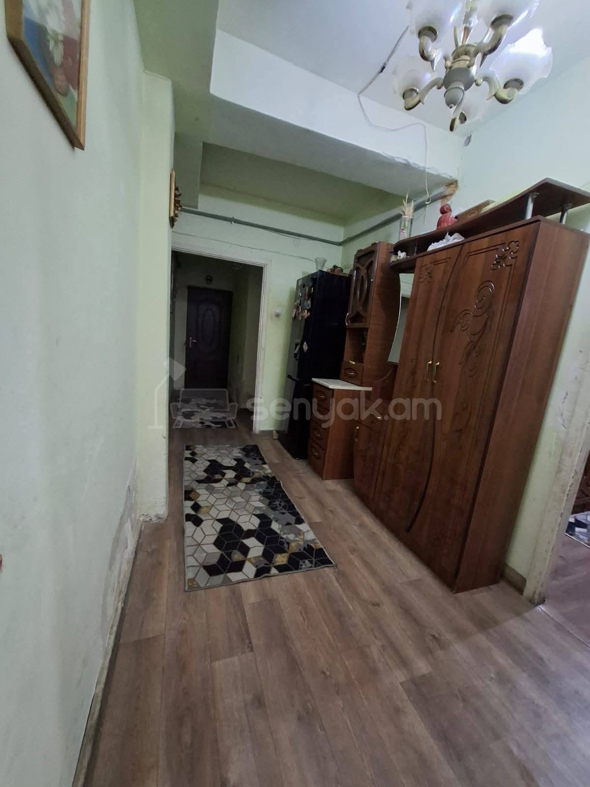 3 Սենյականոց Բնակարան, 66քմ, 8/9 հարկ, Պետական Վիճակում