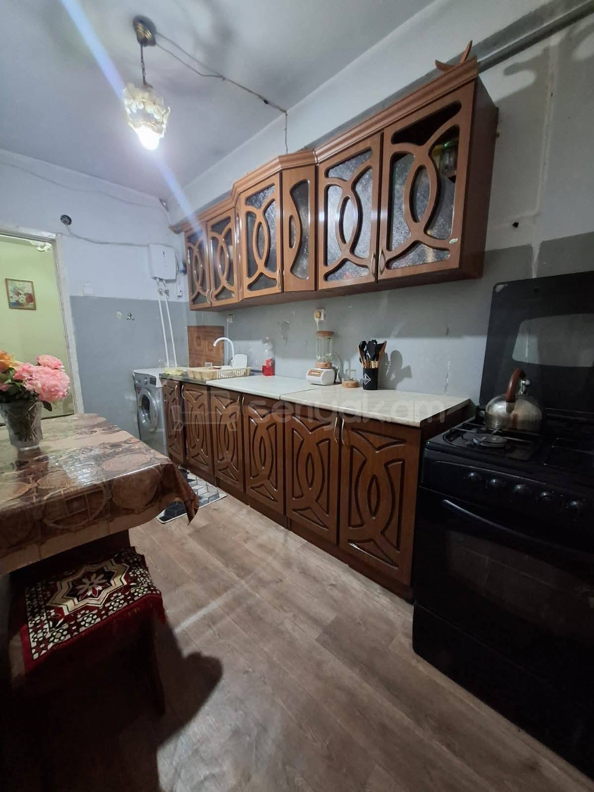 3 Սենյականոց Բնակարան, 66քմ, 8/9 հարկ, Պետական Վիճակում