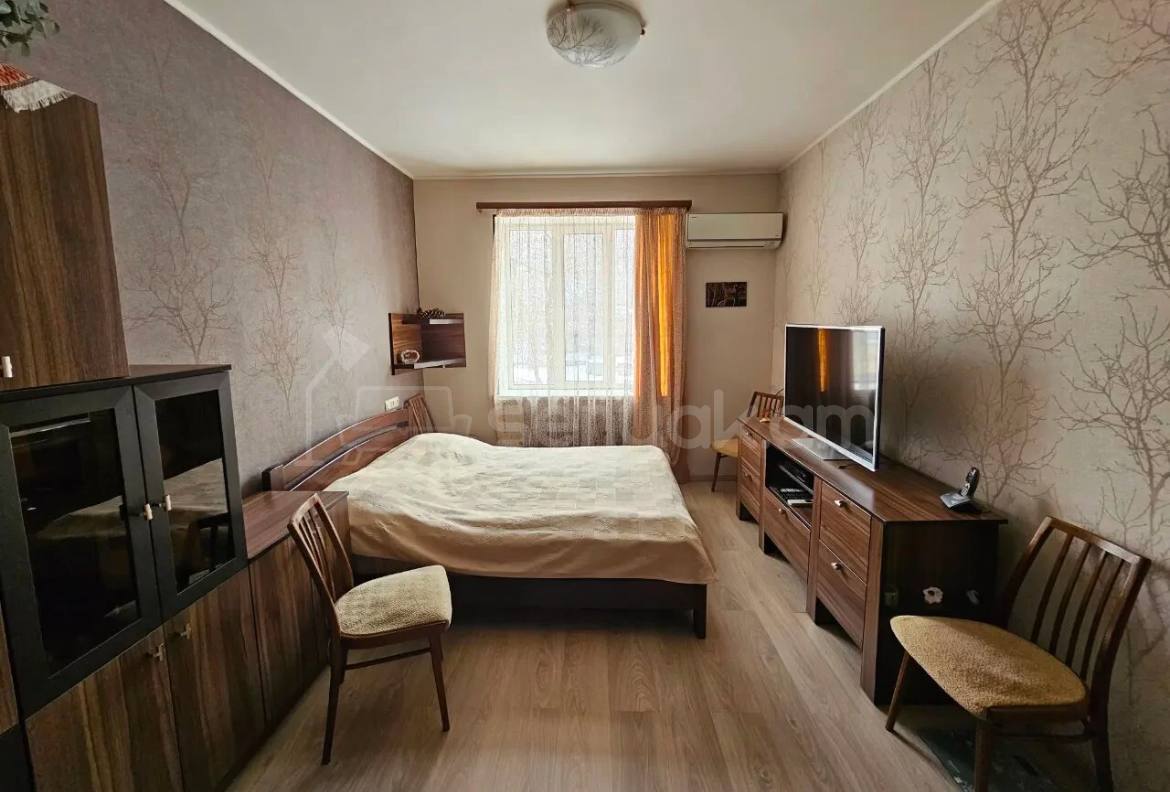 2 Սենյականոց Բնակարան Քարե Շենքում, 60քմ, 2/5 հարկ, Դիզայներական Վերանորոգված, Կահավորված