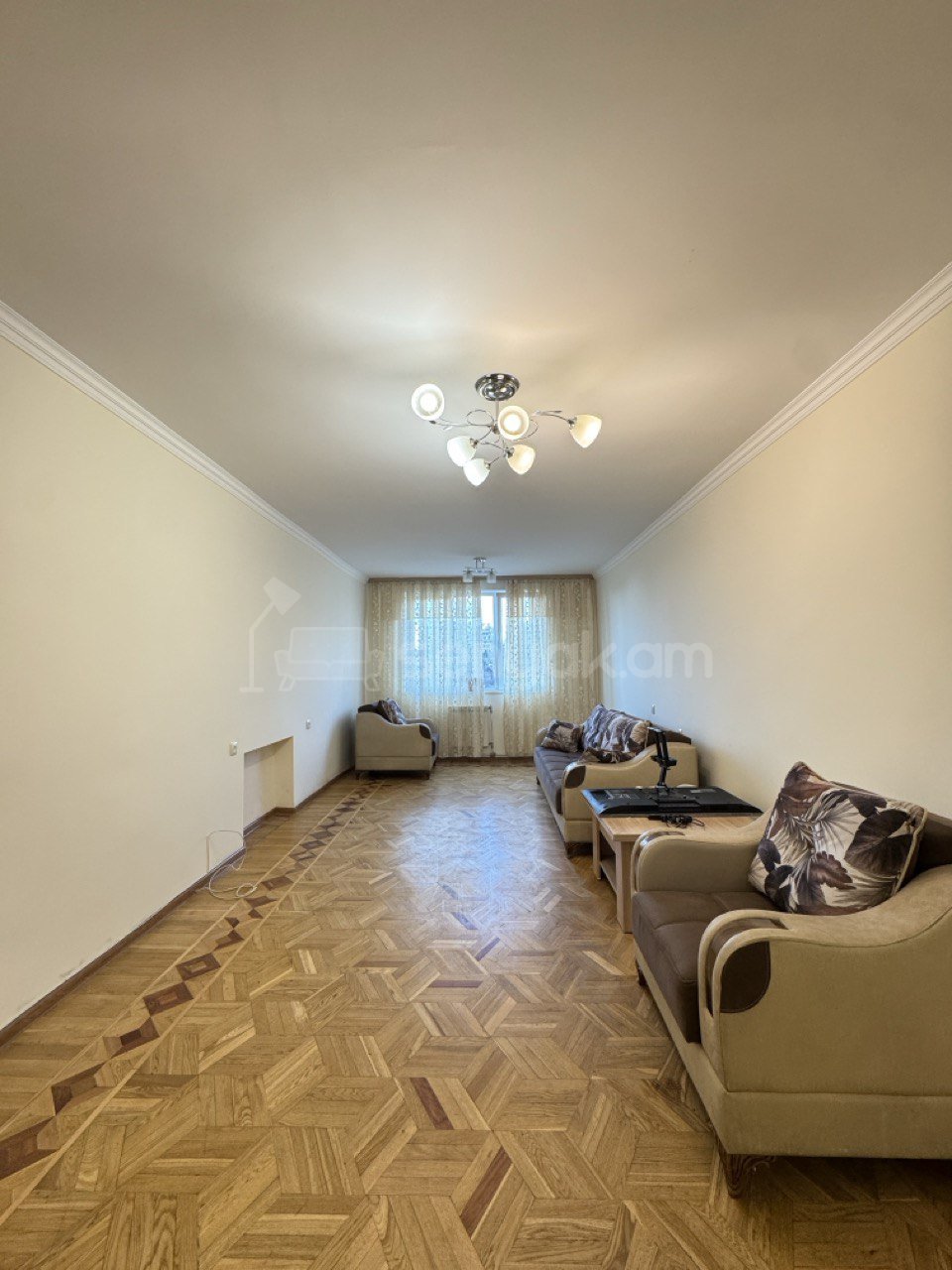 2 Սենյականոց Բնակարան Քարե Շենքում, 78քմ, 4/5 հարկ, Կապիտալ Վերանորոգված, Կահավորված, Արևկող