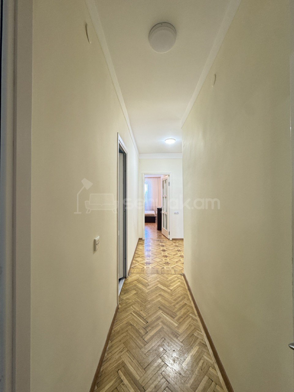 2 Սենյականոց Բնակարան Քարե Շենքում, 78քմ, 4/5 հարկ, Կապիտալ Վերանորոգված, Կահավորված, Արևկող