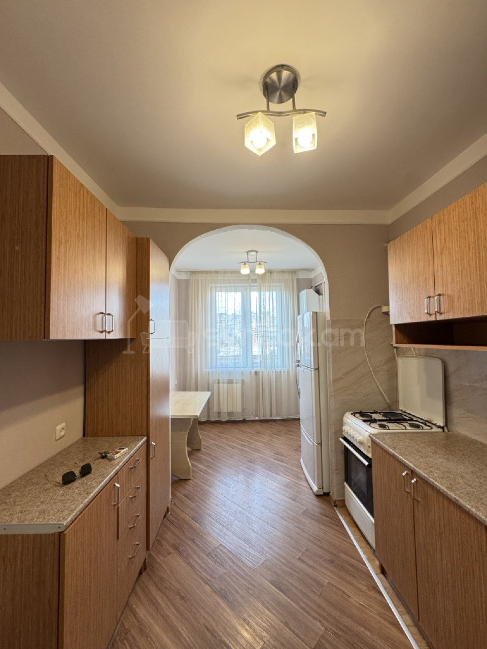 2 Սենյականոց Բնակարան Քարե Շենքում, 78քմ, 4/5 հարկ, Կապիտալ Վերանորոգված, Կահավորված, Արևկող