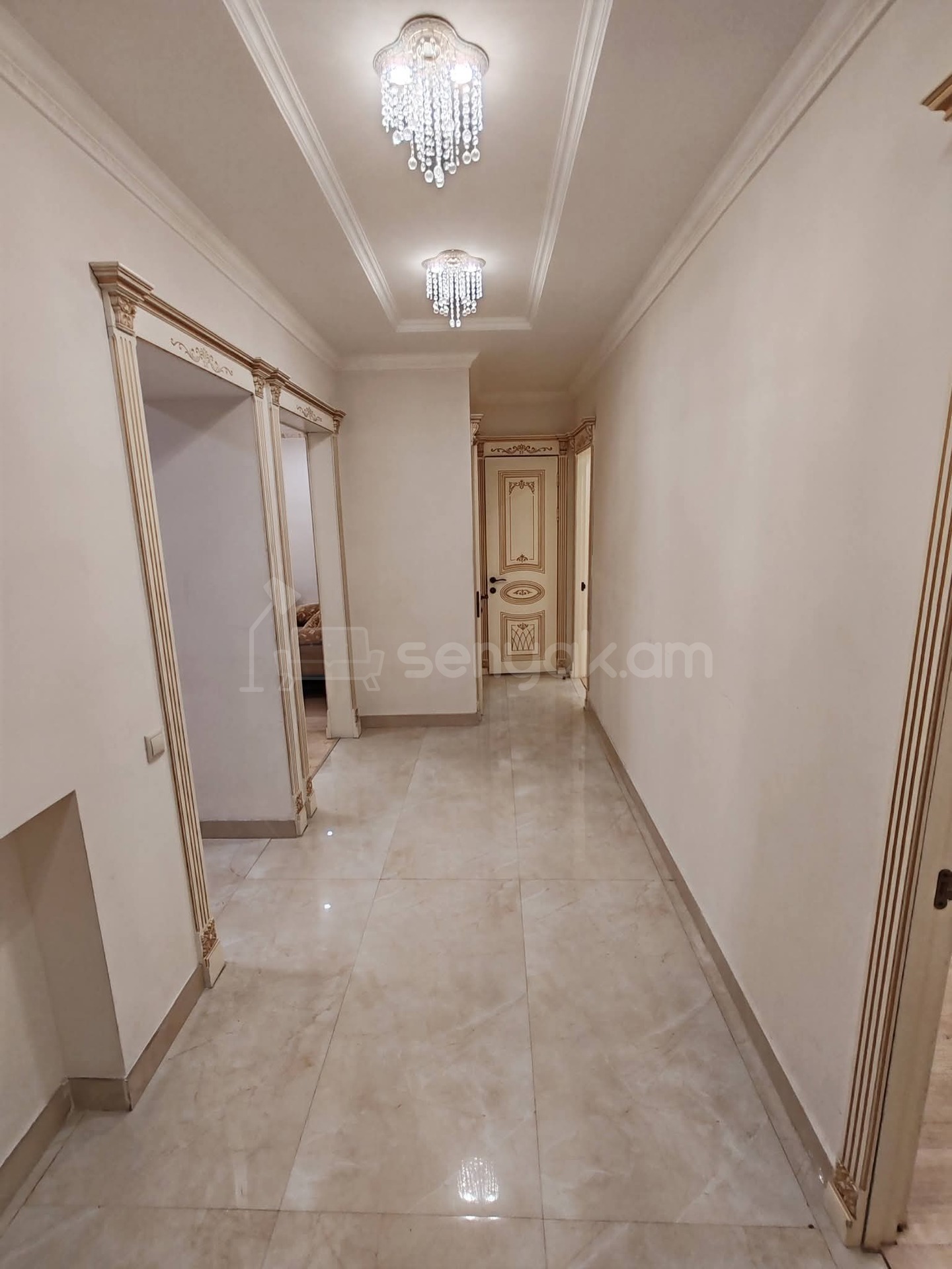 3 Սենյականոց Բնակարան, 80քմ, 8/9 հարկ, Դիզայներական Վերանորոգված, Կահավորված