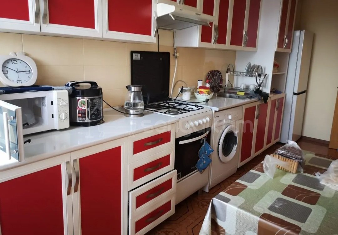 3 Սենյականոց Բնակարան, 76քմ, 7/9 հարկ, Կապիտալ Վերանորոգված, Կահավորված, Արևկող