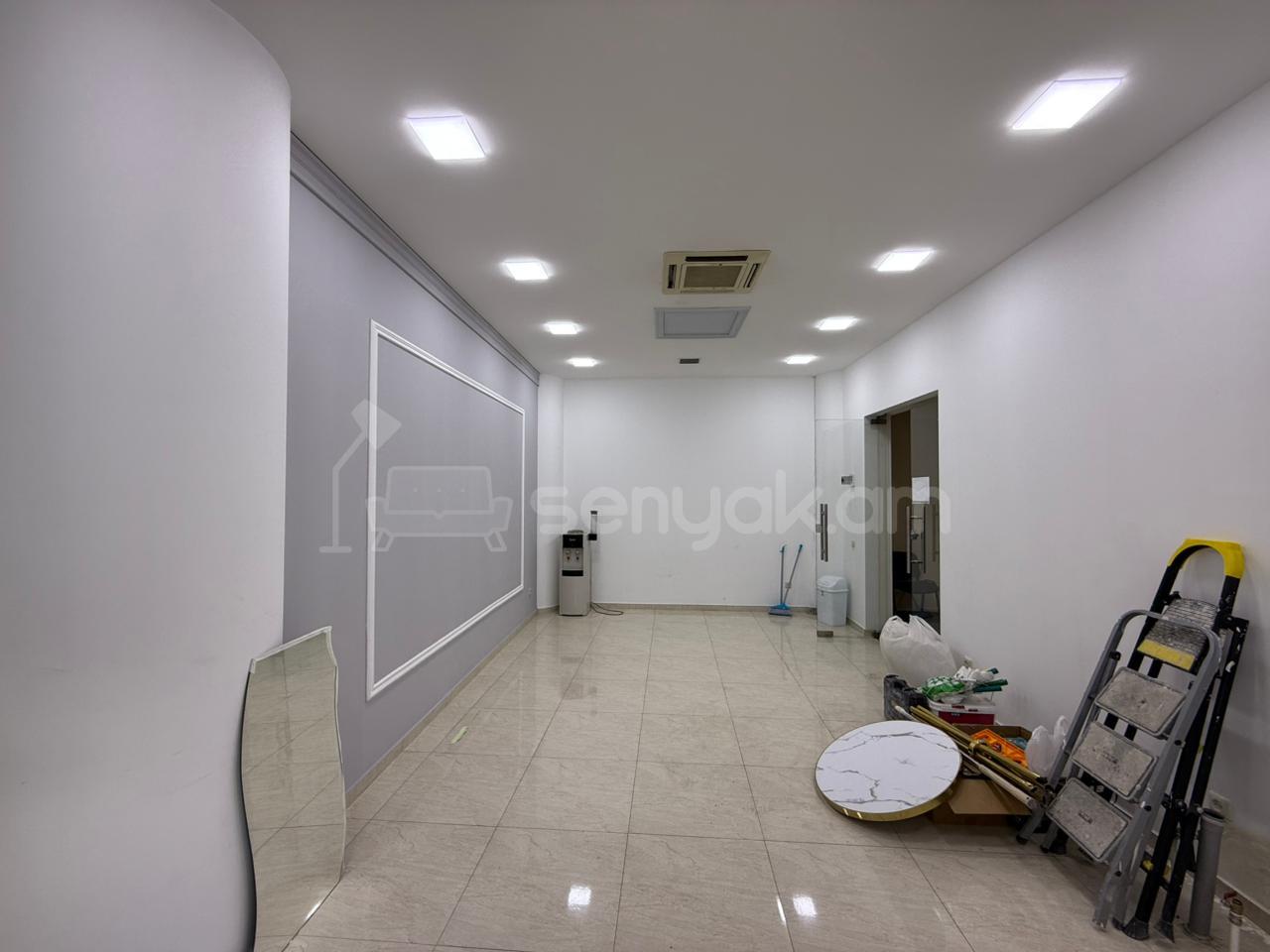 Նորակառույց Առևտրի Տարածք, 35քմ