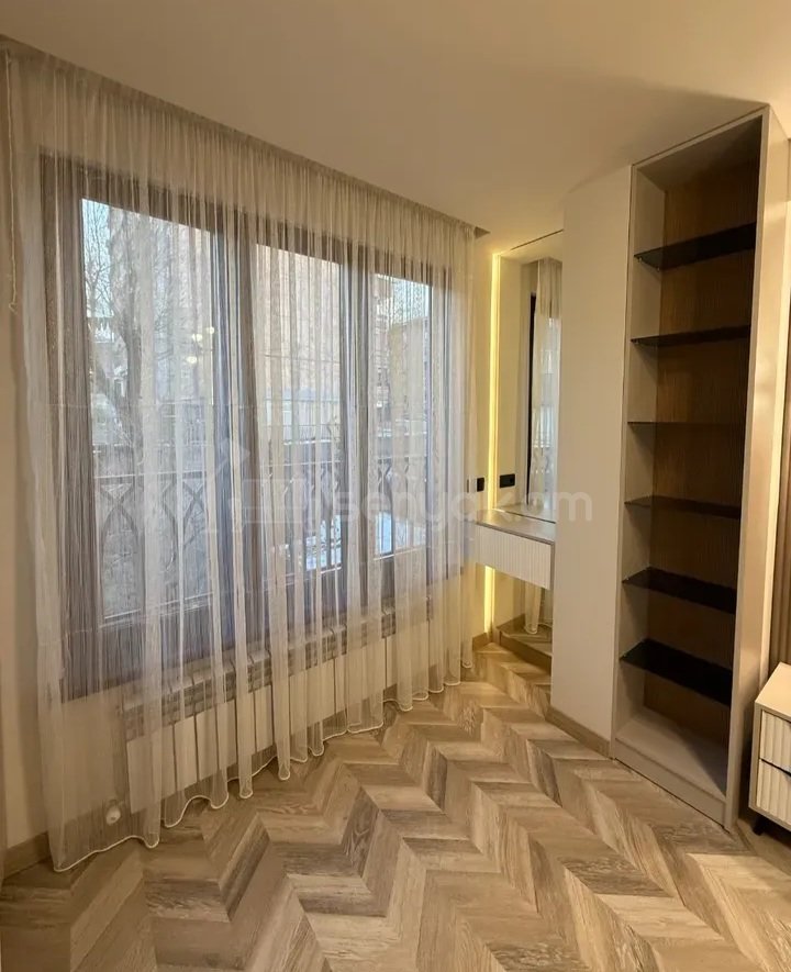 3 Սենյականոց Բնակարան Նորակառույցում, 47քմ, 3/9 հարկ, Դիզայներական Վերանորոգված