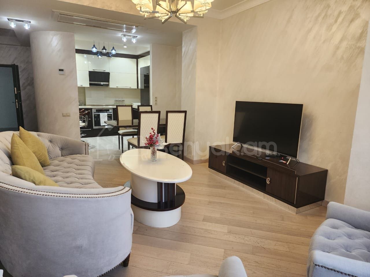 2 Սենյականոց Բնակարան Նորակառույցում, 50քմ, 3/15 հարկ, Դիզայներական Վերանորոգված