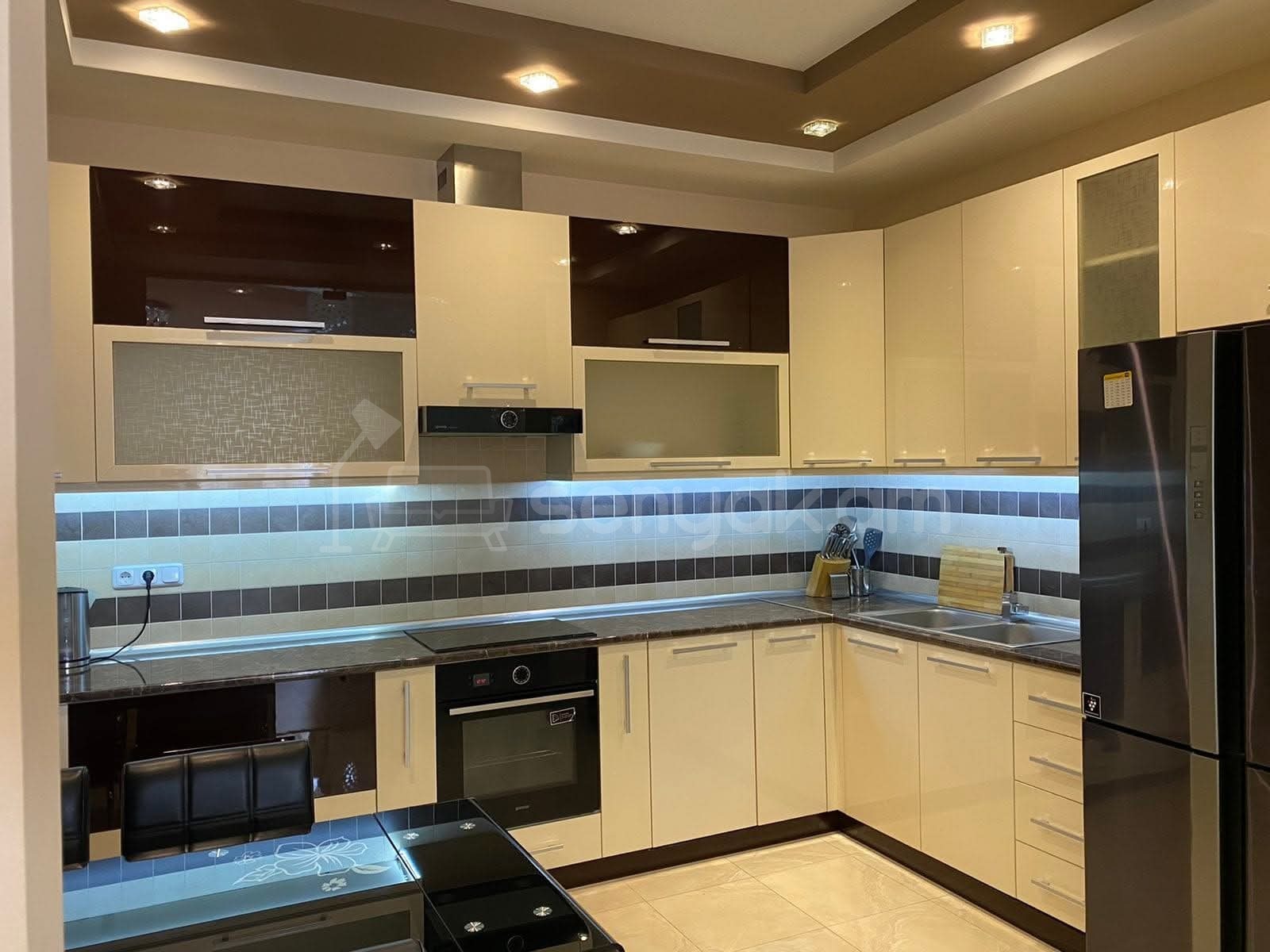 3 Սենյականոց Բնակարան Նորակառույցում, 80քմ, 7/12 հարկ, Դիզայներական Վերանորոգված