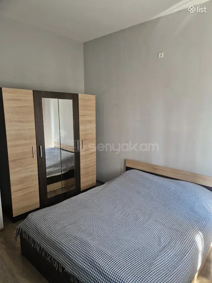 3 Սենյականոց Բնակարան Նորակառույց Քարե Շենքում, 80քմ, 2/5 հարկ, Կոսմետիկ Վերանորոգված, Կահավորված, Արևկող