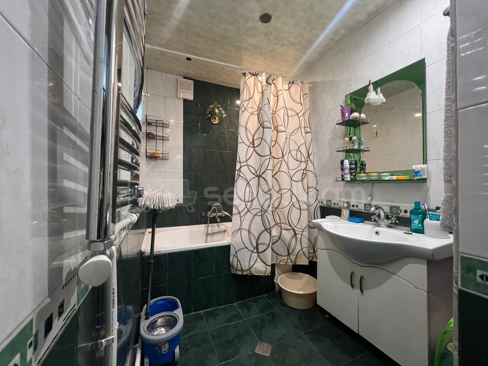 3 Սենյականոց Բնակարան Քարե Շենքում, 73քմ, 1/5 հարկ, Կապիտալ Վերանորոգված, Կահավորված, Արևկող