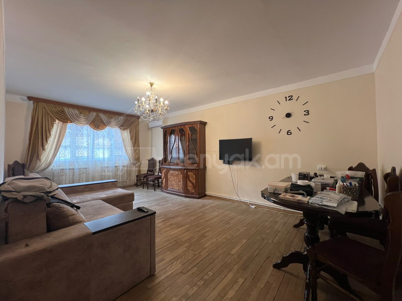 3 Սենյականոց Բնակարան Քարե Շենքում, 73քմ, 1/5 հարկ, Կապիտալ Վերանորոգված, Կահավորված, Արևկող