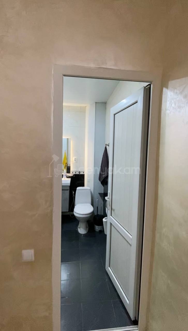 6 Սենյականոց Սեփական Տուն, 305քմ, Կապիտալ Վերանորոգված