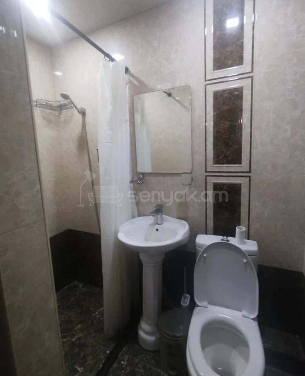 1 Սենյականոց Բնակարան Քարե Շենքում, 45քմ, 4/4 հարկ, Կապիտալ Վերանորոգված, Կահավորված, Արևկող