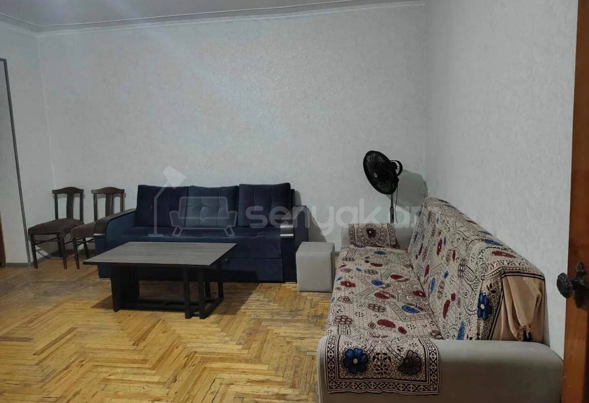 3 Սենյականոց Բնակարան, 90քմ, 6/9 հարկ, Նորմալ Վիճակում, Կահավորված, Արևկող