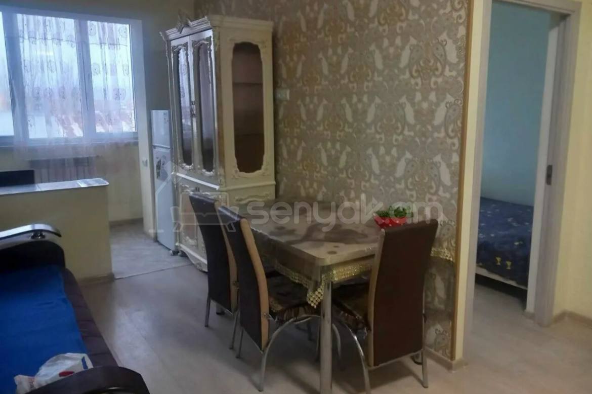 2 Սենյականոց Բնակարան Քարե Շենքում, 45քմ, 5/5 հարկ, Կապիտալ Վերանորոգված, Կահավորված