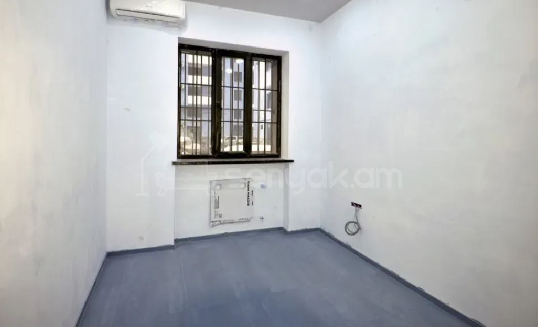 Նորակառույց Օֆիսային Տարածք, 225քմ