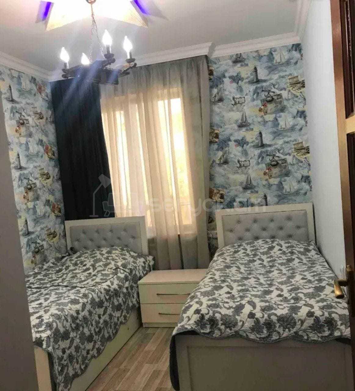 4 Սենյականոց Բնակարան Նորակառույց Քարե Շենքում, 105քմ, 5/5 հարկ, Կապիտալ Վերանորոգված