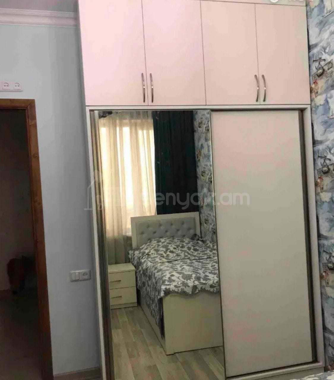 4 Սենյականոց Բնակարան Նորակառույց Քարե Շենքում, 105քմ, 5/5 հարկ, Կապիտալ Վերանորոգված