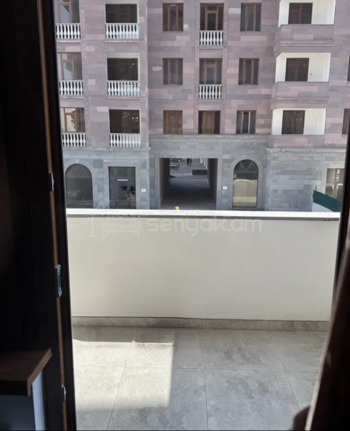 2 Սենյականոց Բնակարան Նորակառույցում, 48քմ, 2/8 հարկ, Կապիտալ Վերանորոգված, Մասամբ Կահավորված, Արևկող