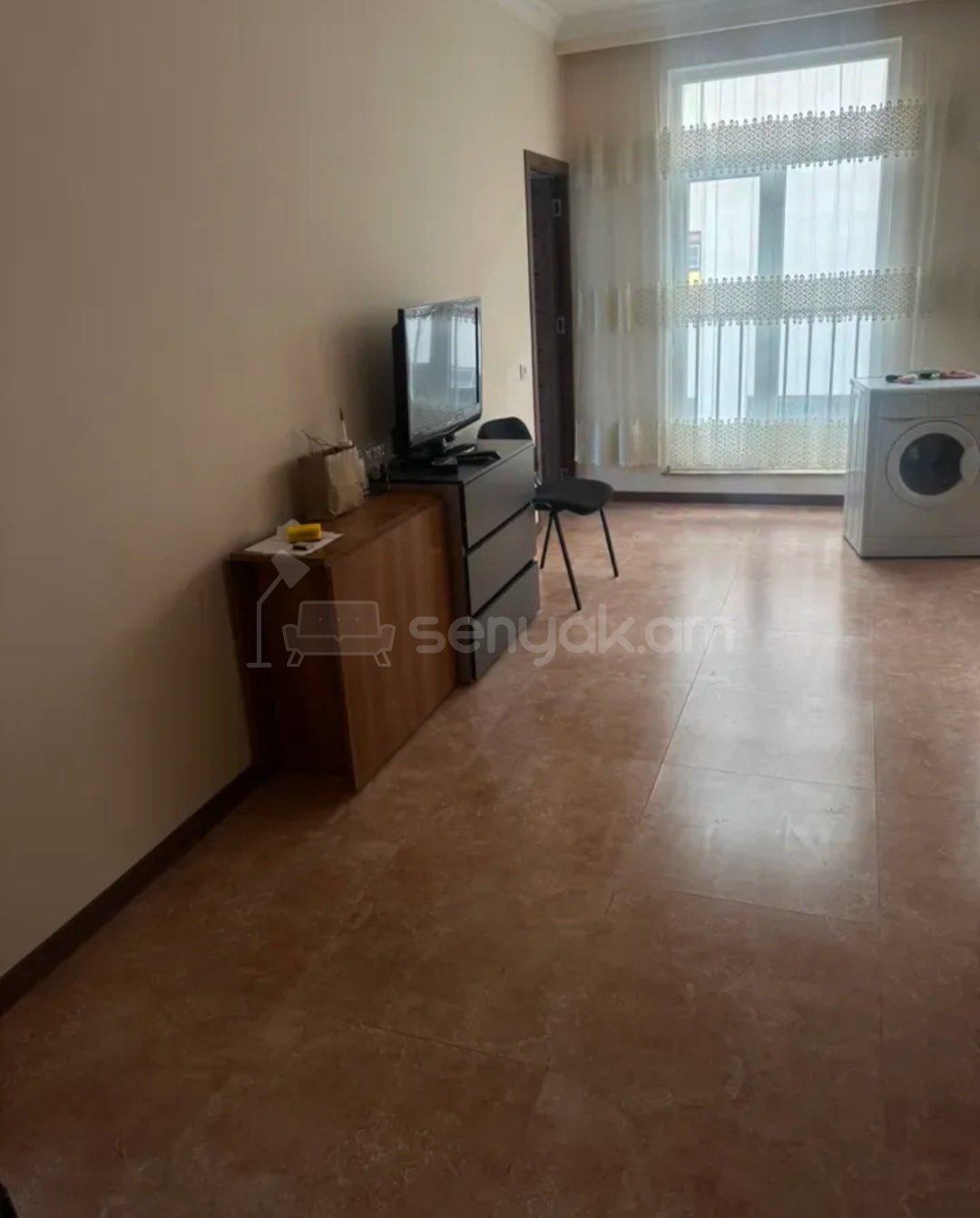 3 Սենյականոց Բնակարան Նորակառույց Քարե Շենքում, 50քմ, 4/4 հարկ, Նորմալ Վիճակում, Կահավորված, Արևկող