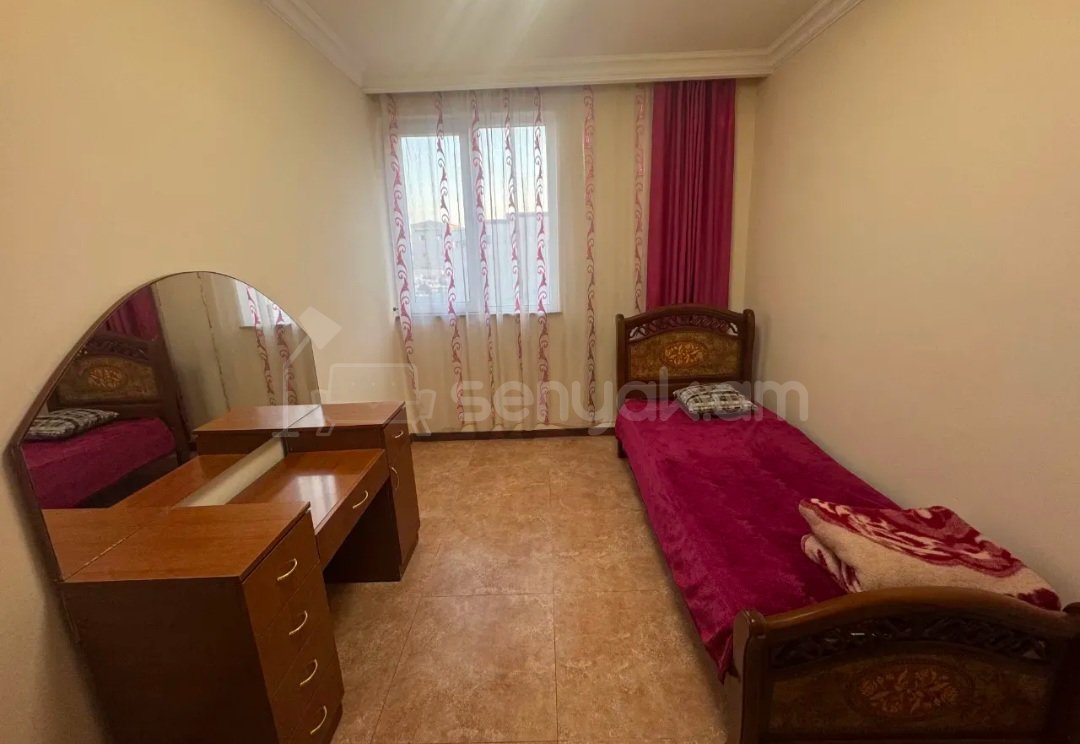 3 Սենյականոց Բնակարան Նորակառույց Քարե Շենքում, 50քմ, 4/4 հարկ, Նորմալ Վիճակում, Կահավորված, Արևկող