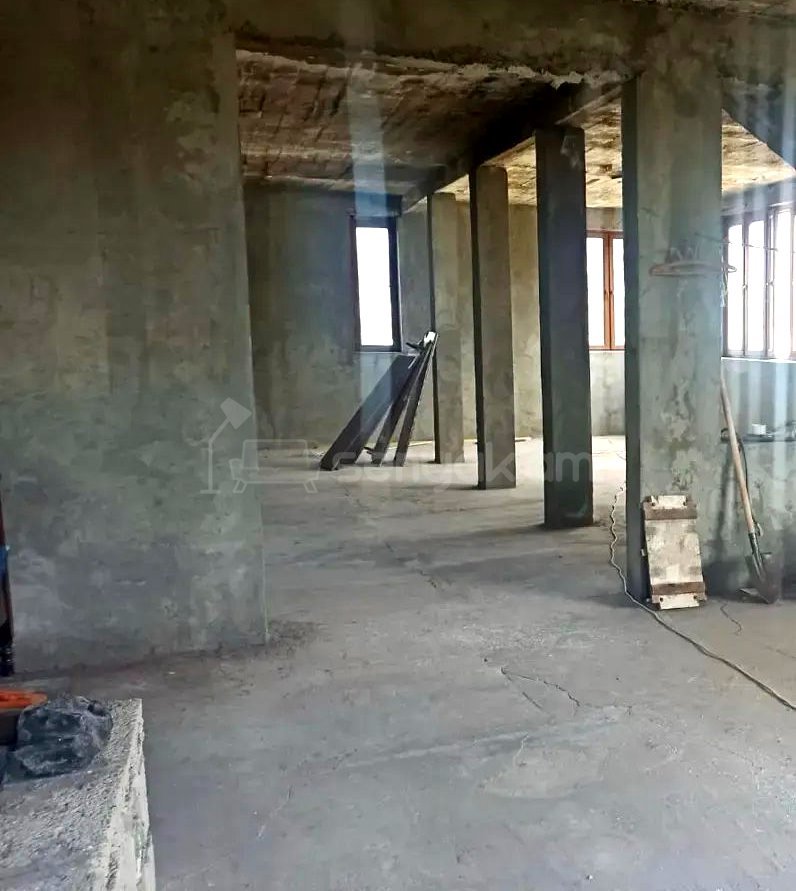 4 Սենյականոց Սեփական Տուն, 370քմ, Կոսմետիկ Վերանորոգված