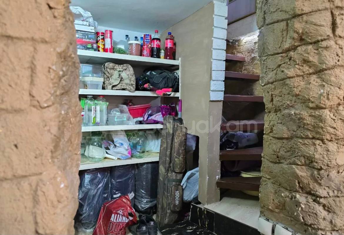 4 Սենյականոց Բնակարան Քարե Շենքում, 91քմ, 1/4 հարկ, Կապիտալ Վերանորոգված