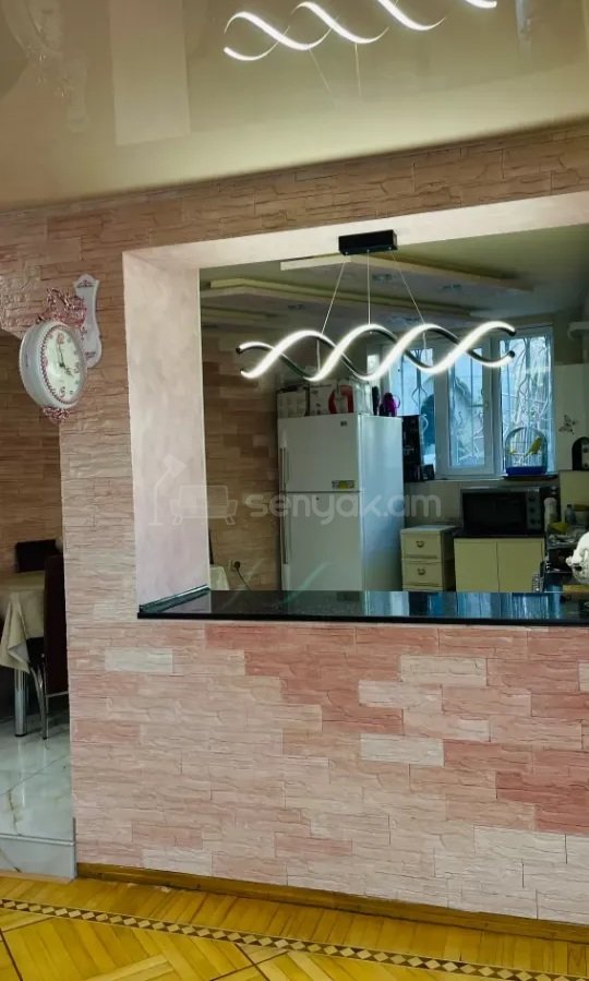 4 Սենյականոց Սեփական Տուն, 200քմ, Կապիտալ Վերանորոգված