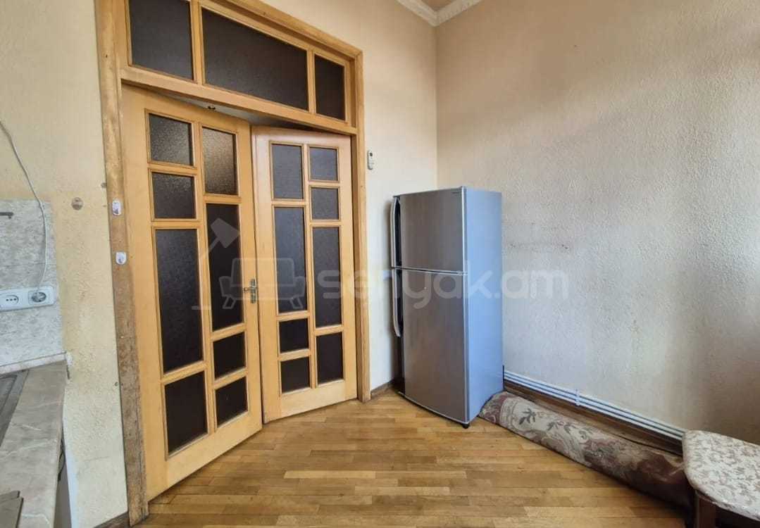 3 Սենյականոց Բնակարան Քարե Շենքում, 79քմ, 4/5 հարկ, Կոսմետիկ Վերանորոգված