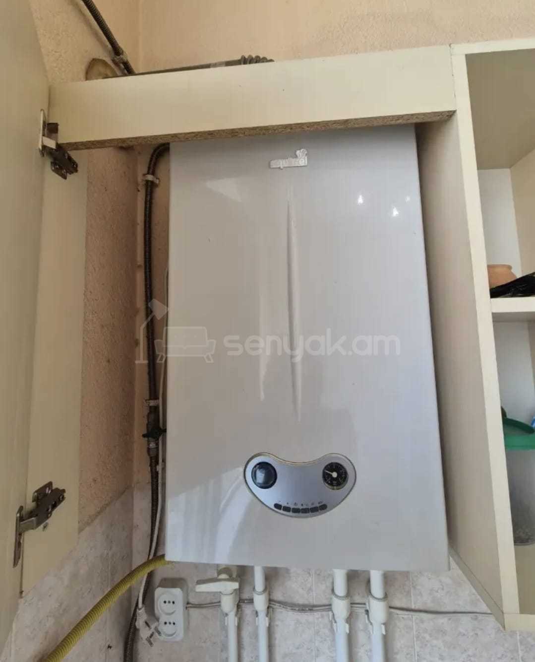 3 Սենյականոց Բնակարան Քարե Շենքում, 79քմ, 4/5 հարկ, Կոսմետիկ Վերանորոգված