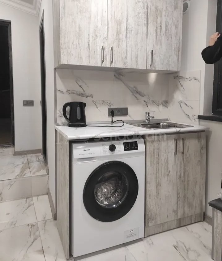 1 Սենյականոց Բնակարան Քարե Շենքում, 40քմ, 1/1 հարկ, Կապիտալ Վերանորոգված, Կահավորված