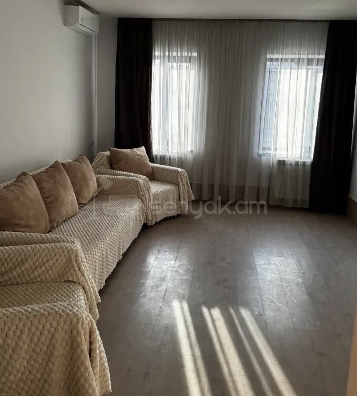 3 Սենյականոց Բնակարան, 78քմ, 3/9 հարկ, Կապիտալ Վերանորոգված, Կահավորված