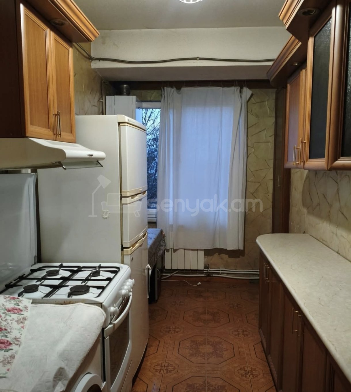 3 Սենյականոց Բնակարան, 76քմ, 6/9 հարկ, Նորմալ Վիճակում, Կահավորված, Արևկող